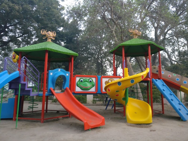 Kamala Nehru Park - Kamala Nehru Park Subzi Mandi Rd, opp. Gurudwara, near Kamla Nehru Park, Sadar Bazar, Roshan Pura, Gurugram, Haryana 122001, India
