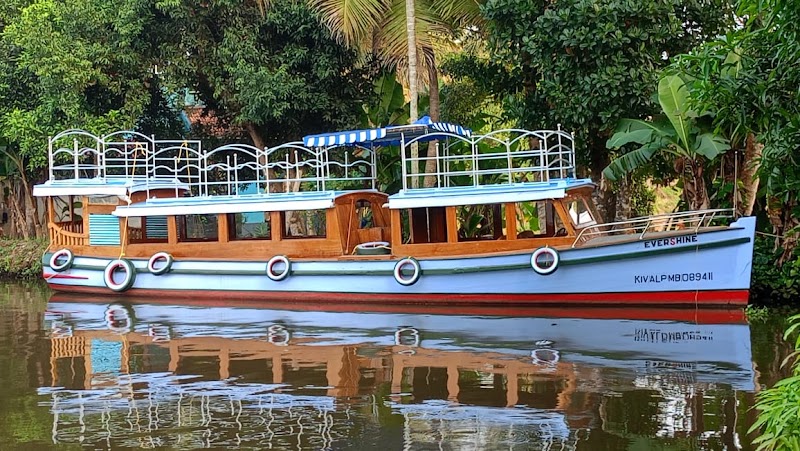 Canal Cruise Houseboats - Canal Cruise Houseboats, Heandry events, Choolakadavu Road, Punnamada, Kottankulangara, Alappuzha, Aryad South, Keralam 688006, India