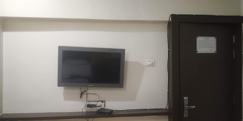 Tirumala Hotel Amravati - Tirumala Hotel Amravati Irwin Square, Morshi Rd, near Agrawal Petrol Pump, Shrikrishna Peth, Amravati, Maharashtra 444603, India