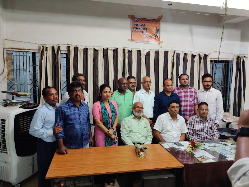 UNITED INDIA INSURANCE CO. LTD. - UNITED INDIA INSURANCE CO. LTD. LIC BUILDING, 1ST FLOOR, Magarpara Rd, beside Kalyani Hospital, Bilaspur, Masanganj, Chhattisgarh 495001, India