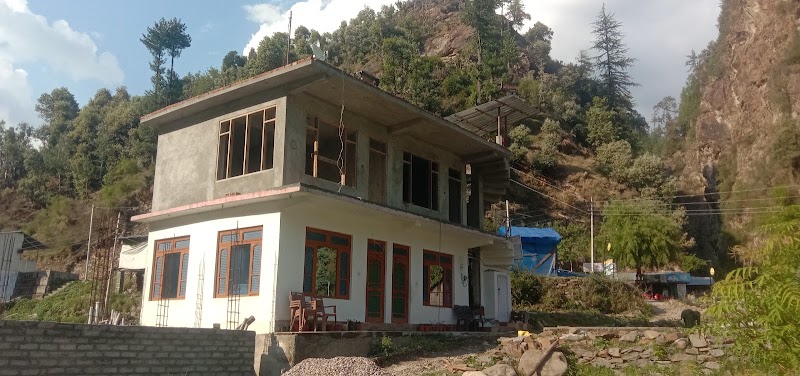 River side home stay