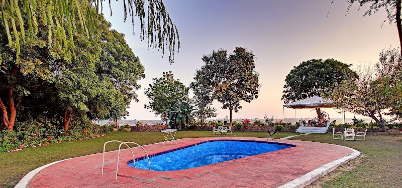 Bhadrawati Safari Lodge Ranthambore - Bhadrawati Safari Lodge Ranthambore, Ranthambore Road, Village Sewati Khurd Post Office Daulatpura Tehsil Khandar, Ranthambore Cir, Sawai Madhopur, Sewti Khurd, Rajasthan 322001, India