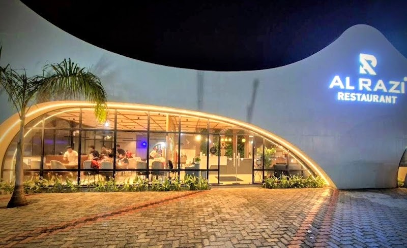 AL RAZI Restaurant - AL RAZI Restaurant, 5P2H+Q2Q, Adoor, Kerala 691523, India