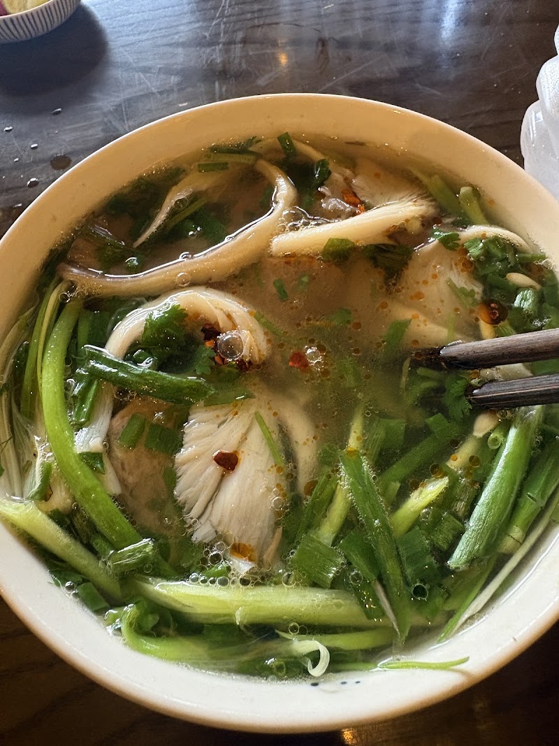 Bếp Chay Huệ Nhiên - Vegan & Vegetarian Restaurant - Bếp Chay Huệ Nhiên - Vegan & Vegetarian Restaurant 39 P. Hàng Quạt, Hàng Gai, Hoàn Kiếm, Hà Nội 10000, Vietnam