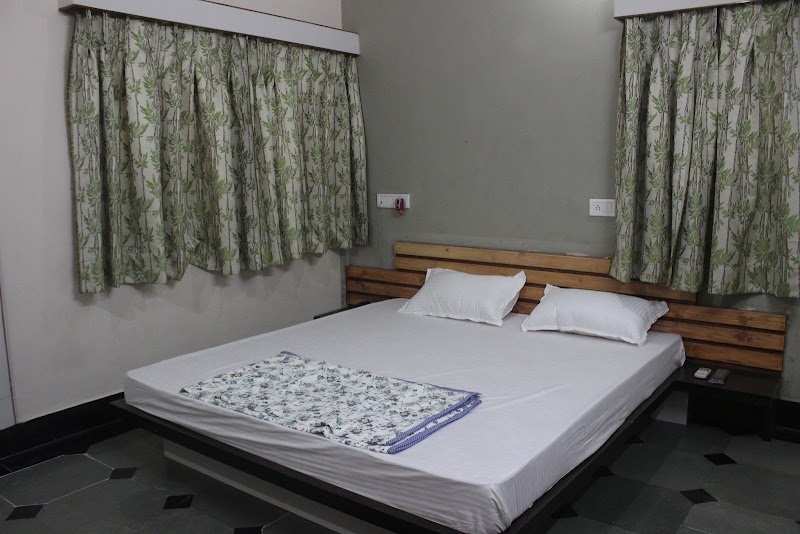 Tejas Home Stay - HomeStay In Udaipur - Tejas Home Stay - HomeStay In Udaipur V-1 Rd, behind Bohra Ganesh Temple, Vrindavan Nagar, Udaipur, Rajasthan 313001, India