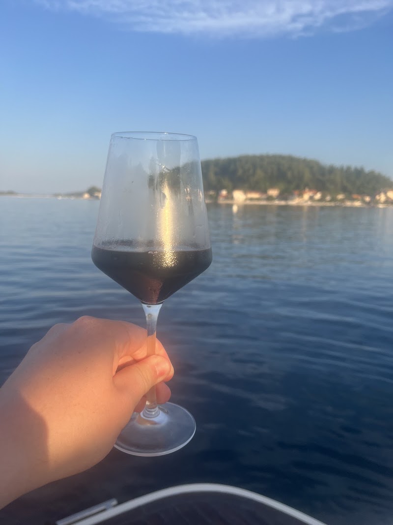 Ðilas Winery - Ðilas Winery, Šetalište Frana Kršinića, 20260, Korčula, Croatia