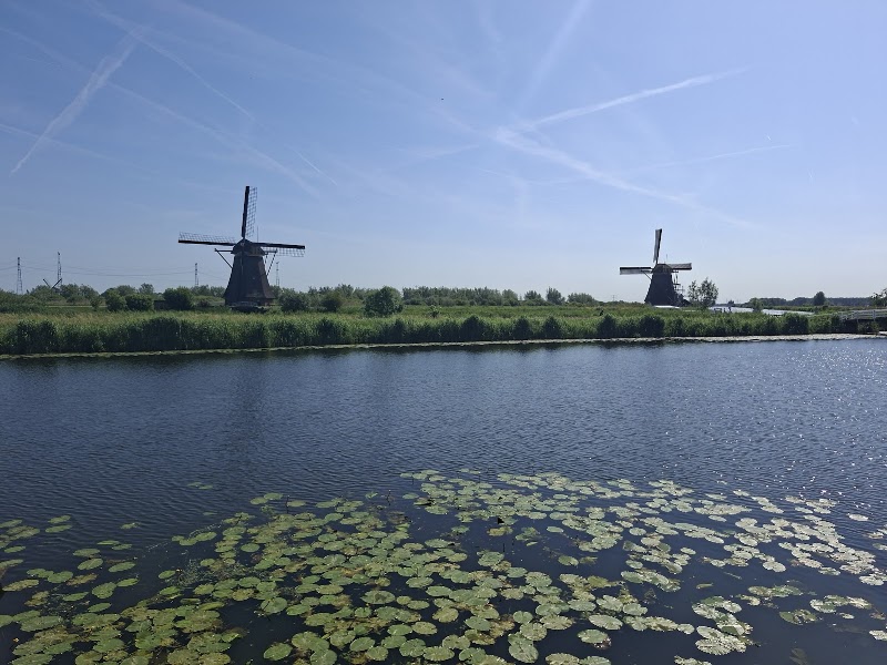 Bus & Camper parking Kinderdijk - Bus & Camper parking Kinderdijk, Lekdijk 432a, 2957 EN Nieuw-Lekkerland, Netherlands