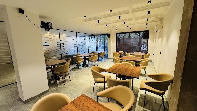 Reebah Grandè - Reebah Grandè 924, Sector 51, Gurugram, Haryana 122018, India