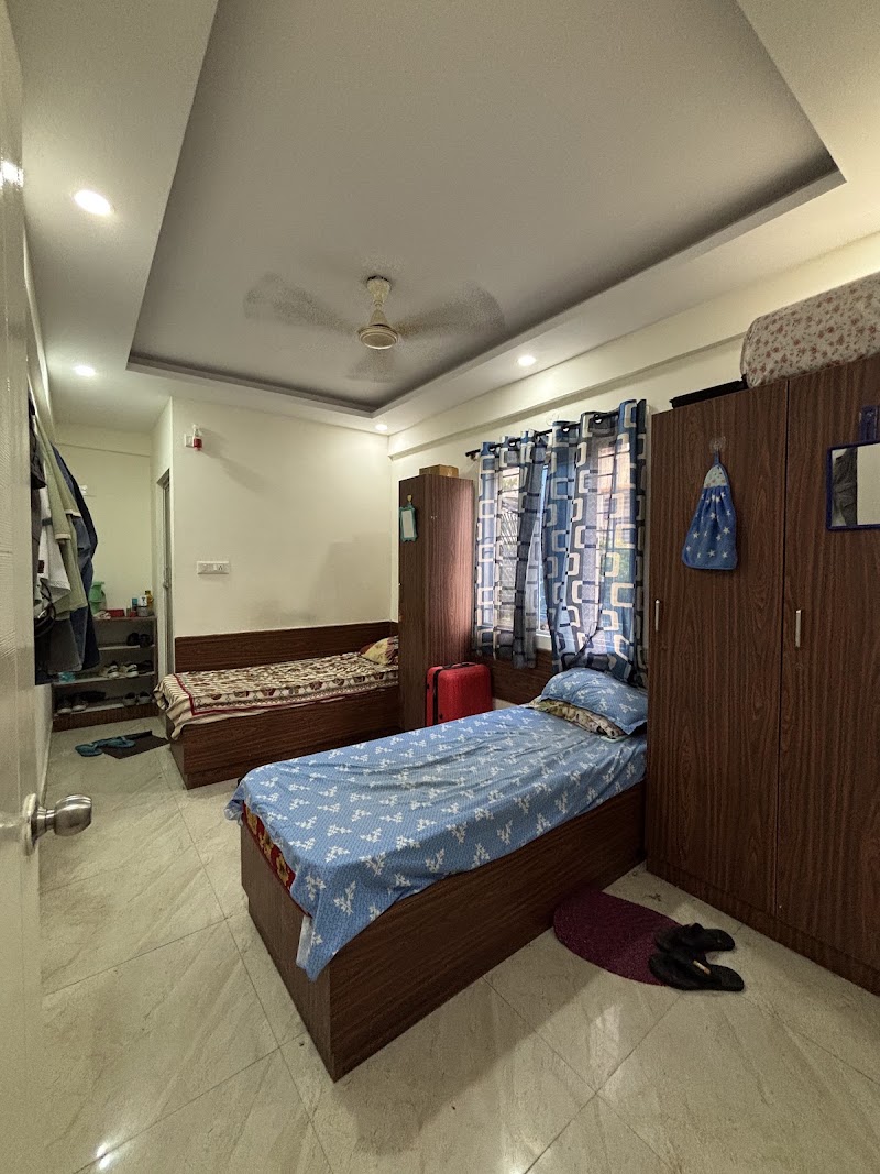 Ashraya luxury hostel for gents - Ashraya luxury hostel for gents 76, 27th Main Rd, near IQRA School, Old Madiwala, Jay Bheema Nagar, 1st Stage, BTM 1st Stage, Bengaluru, Karnataka 560068, India