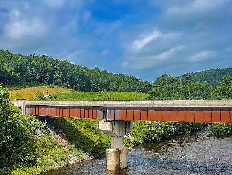Lehigh Gorge Scenic Railway: Trademark of the Reading & Northern Railroad - Lehigh Gorge Scenic Railway: Trademark of the Reading & Northern Railroad 1 Susquehanna St, Jim Thorpe, PA 18229, USA