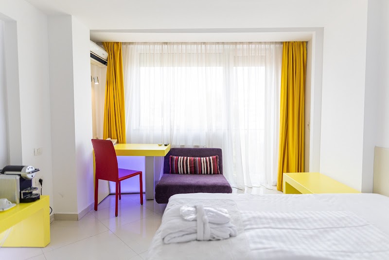 Hotel Christina - Hotel Christina Strada Ion Slătineanu 13, 010601 București, Romania