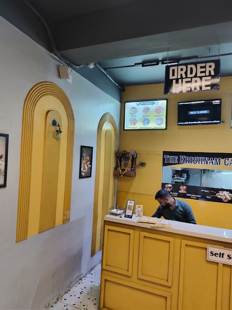 The Krishnam Cafe - The Krishnam Cafe Golden treat Hotel, GB Tower, Bhawarkua Main Rd, opposite Veda business park, near apple hospital, Professor Colony, Indore, Madhya Pradesh 452001, India
