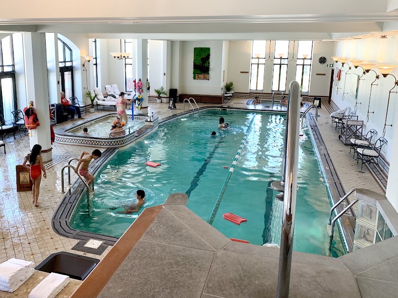 Fairmont Le Château Frontenac - Fairmont Le Château Frontenac, 1 Rue des Carrières, Québec, QC G1R 5J5, Canada