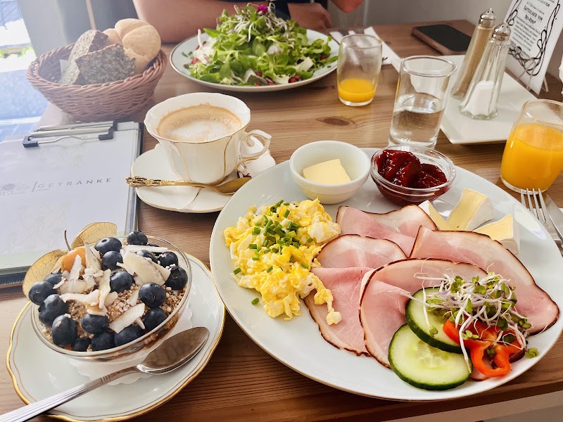 Café Grüner Salon - Café Grüner Salon, Hirschengasse 8/Top 1-3, 1060 Wien, Austria