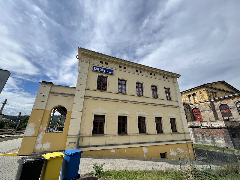Děčín východ - Děčín východ, 17. listopadu, 405 02 Děčín-Děčín 2, Czechia
