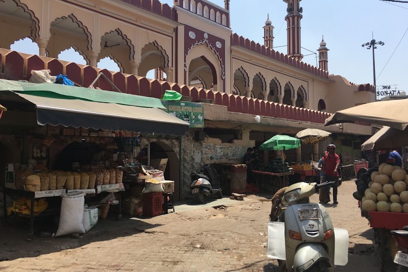 Jama Masjid Sadar Bazaar, Gurugram - Jama Masjid Sadar Bazaar, Gurugram, Shop No 8, Majid, Sadar Bazar, Roshan Pura, Gurugram, Haryana 122001, India
