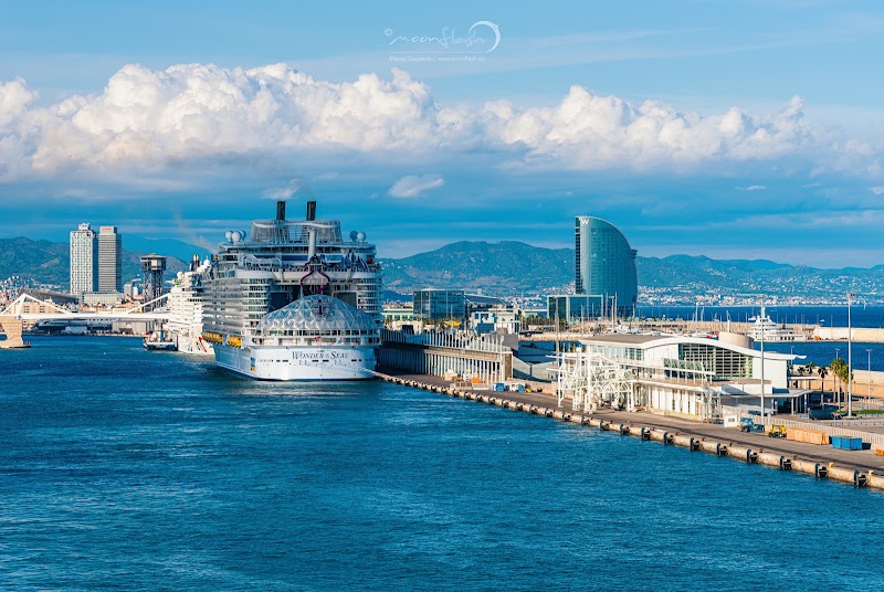 Cruise Ship Terminal - Cruise Ship Terminal, Moll de Sant Bertran, 3, Sants-Montjuïc, 08039 Barcelona, Spain