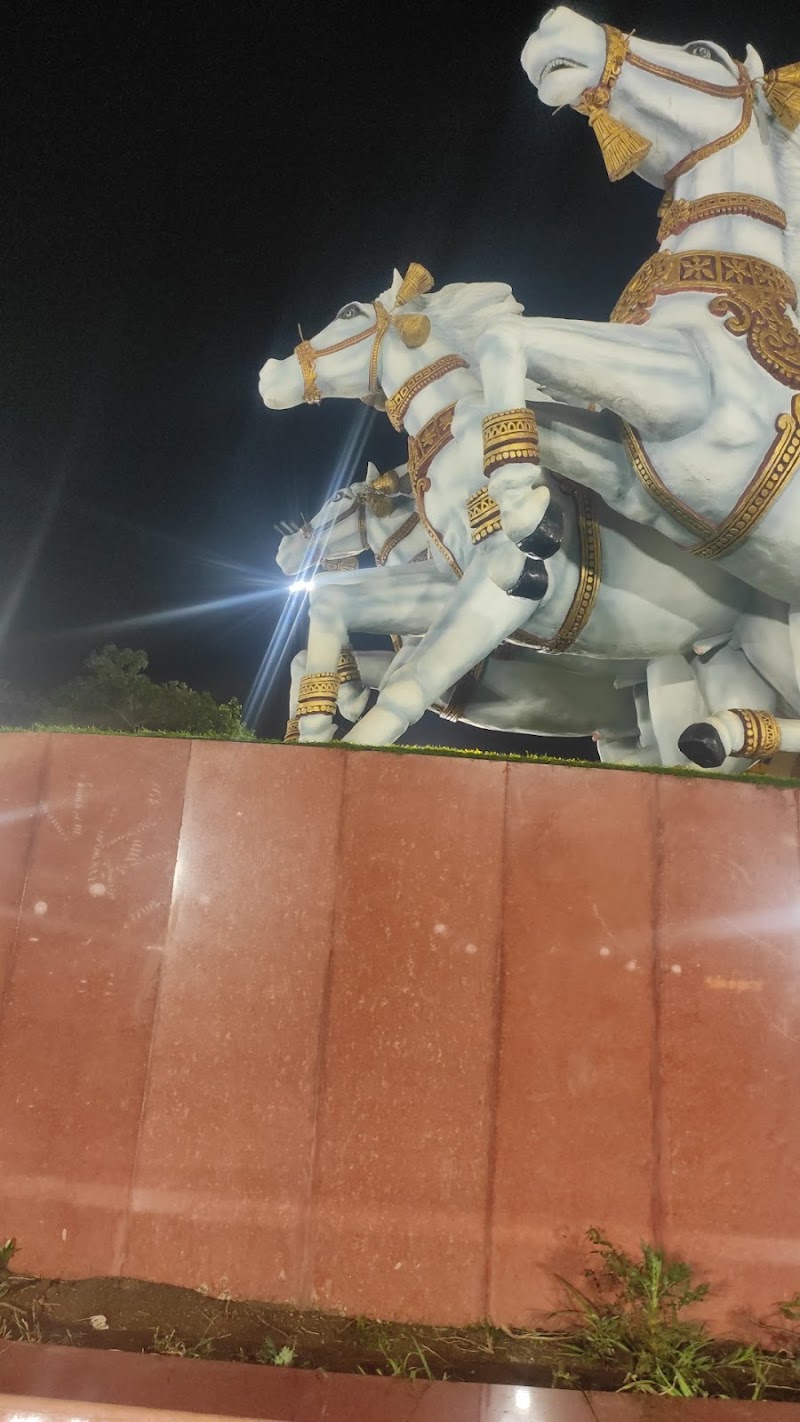God Krishna's Statue - God Krishna's Statue Bhilai, Civic Center Area, Sector 5, Civic Center Area, Sector 5, Bhilai, Chhattisgarh 490006, India