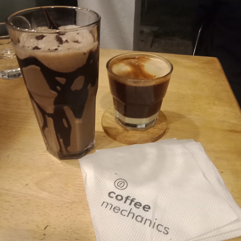 Coffee Mechanics - Roastery & Tasting Room - Coffee Mechanics - Roastery & Tasting Room Hennur Main Rd, Punappa Layout, Hennur Gardens, Bengaluru, Karnataka 560043, India
