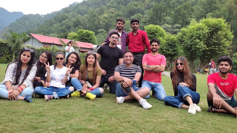 Nakshatra Resort - Luxury Camping in Rishikesh - Nakshatra Resort - Luxury Camping in Rishikesh, Village: Ratta Pani, Neelkanth Temple Rd, Rishikesh, Paliyal Gaon, Uttarakhand 249304, India
