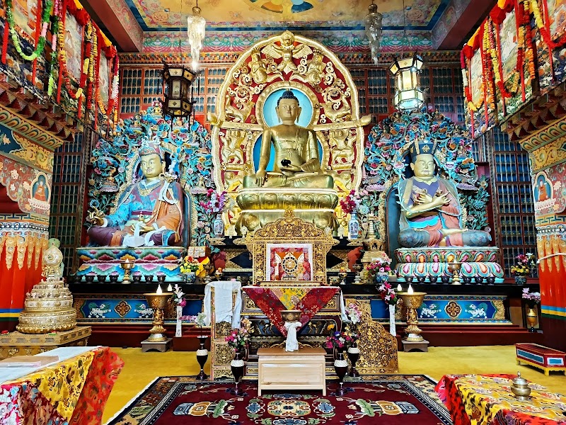 Lingdum Zurmang Kagyu Monastery - Lingdum Zurmang Kagyu Monastery 8HJJ+863, Gangtok, Sikkim 737102, India