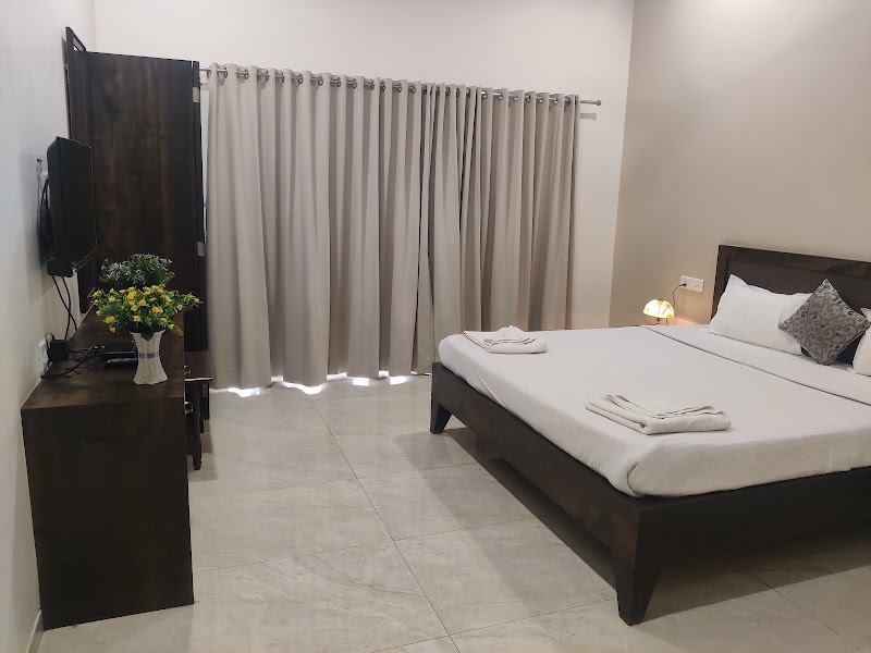 Heaven Hills Resort - Heaven Hills Resort, Machuttar Near Sai Cottage Hotel, Satara-Medha-Mahabaleshwar Rd, Mahabaleshwar, Machutar, Maharashtra 412806, India