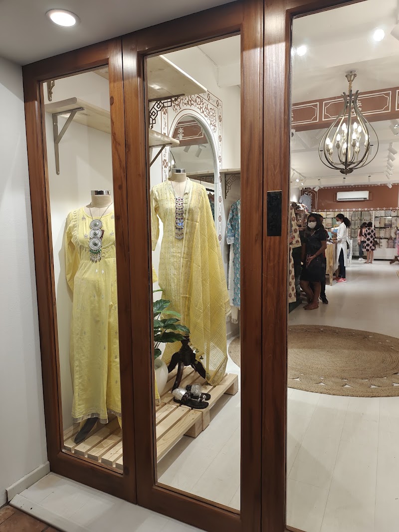 KUSVAA - KUSVAA Ground Floor, N Block Market, N-8, Hansraj Gupta Rd, N Block, Greater Kailash I, New Delhi, Delhi 110048, India