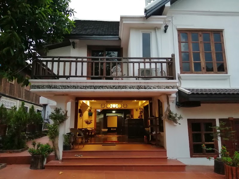 Merry Riverside Hotel - Merry Riverside Hotel, 1 Choxomphou Road, Luang Prabang 06000, Laos