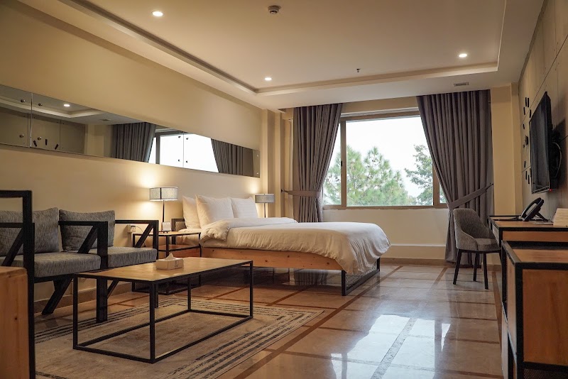 Roomy Signature Hotel - Roomy Signature Hotel, KFC back, Agha Khan Rd, next to total petrol pump, F-6 Markaz F 6 Markaz F-6, Islamabad, 44000, Pakistan