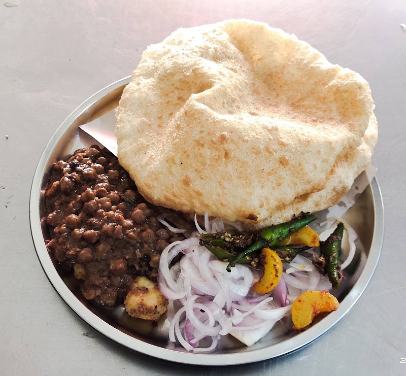 Baba Nagpal Corner - Baba Nagpal Corner 5, 7/25, near Gurudwara Road, Old Double Storey, Nirmal Colony, Block 7, Amar Colony, Nagar4Market, New Delhi, Delhi 110024, India