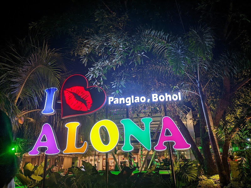 Alona Beach - Alona Beach, GQXC+7M5, Alona Beach Rd, Panglao, Bohol, Philippines