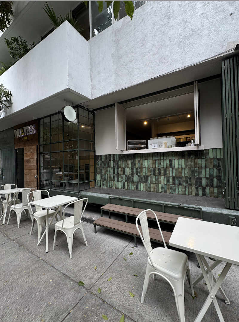 Grounds Café Roma/Condesa - Grounds Café Roma/Condesa, Guadalajara 93, Roma Nte., Cuauhtémoc, 06700 Ciudad de México, CDMX, Mexico