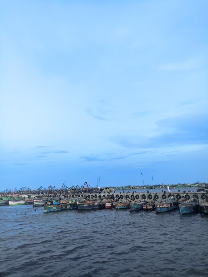 Rameswaram Fishing Harbour and Boat Jetty - Rameswaram Fishing Harbour and Boat Jetty, 78J8+GRJ, Rameswaram, Tamil Nadu 623526, India