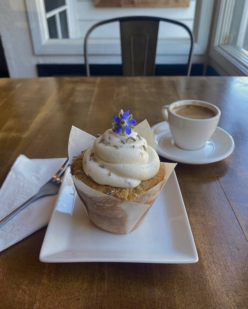 Brew Bakers Coffee & Chai House - Brew Bakers Coffee & Chai House 209 W Main St, Grass Valley, CA 95945, USA