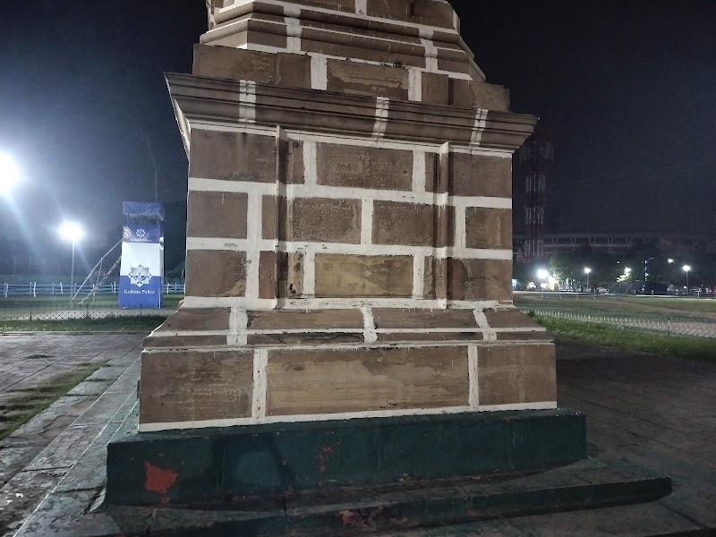The Cenotaph - The Cenotaph H87W+9P6, Maidan, Kolkata, West Bengal 700021, India