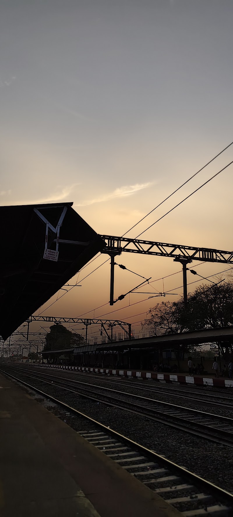 Malavli Railway Station - Malavli Railway Station, PFVJ+PF9, Ekvira Devi Rd, Malavli, Maharashtra 410405, India