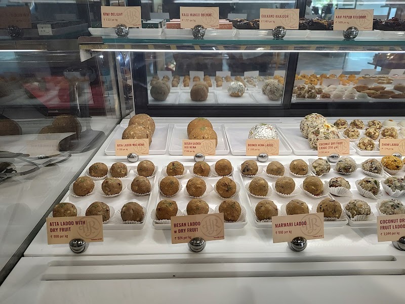 Haldiram's - Element One Mall - Haldiram's - Element One Mall, Ground Floor, Block B, Unit No BG/01, Park Hospital Rd, near Park Hospital, Sector 47 & 49, Sector 49, Gurugram, Haryana 122018, India