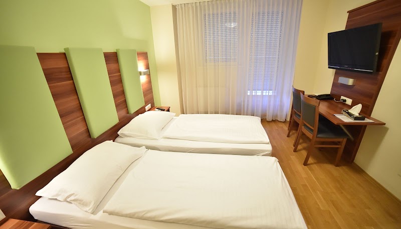 Sky Apartments Hotel Vienna - Sky Apartments Hotel Vienna Taborstraße 52, 1020 Wien, Austria