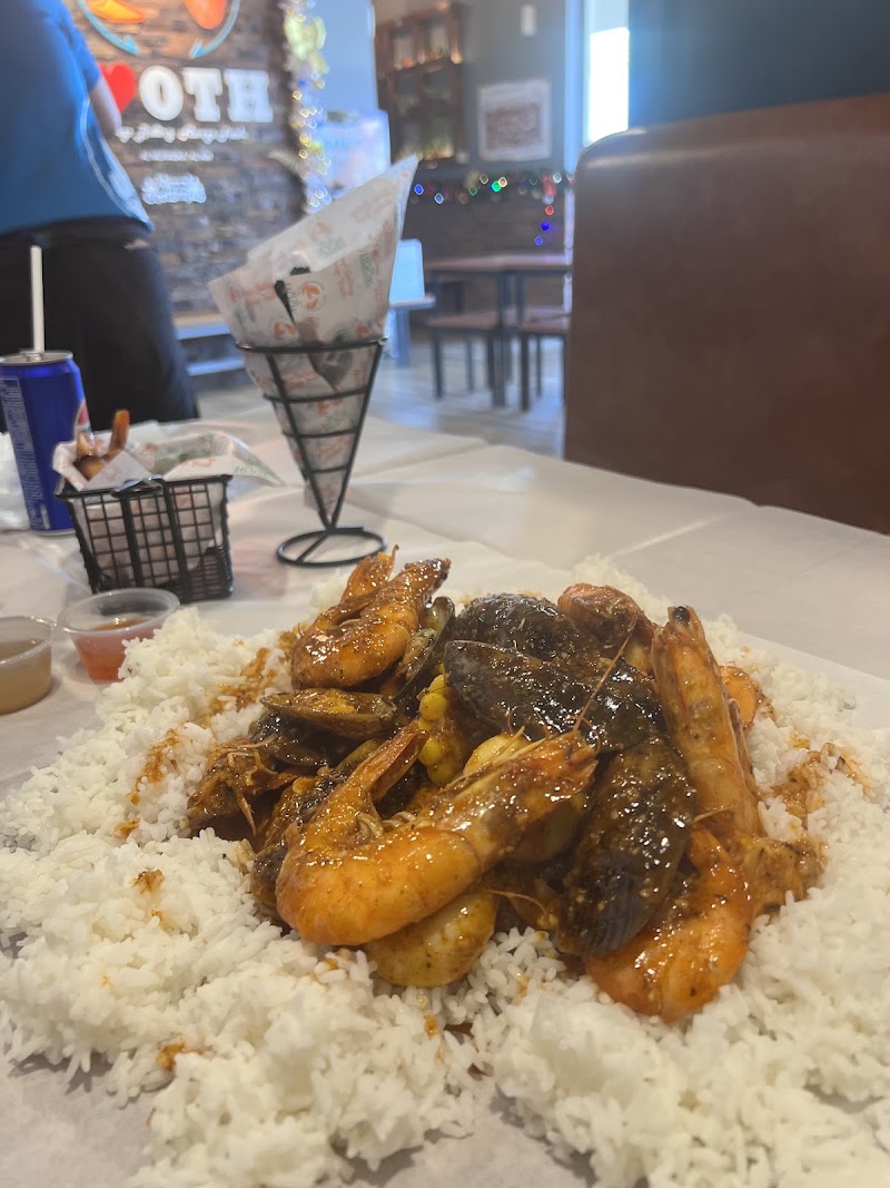 Off the Hook Seafood Restaurant - Al Ain - Off the Hook Seafood Restaurant - Al Ain, Central District - Al Kuwaitat - Abu Dhabi - United Arab Emirates