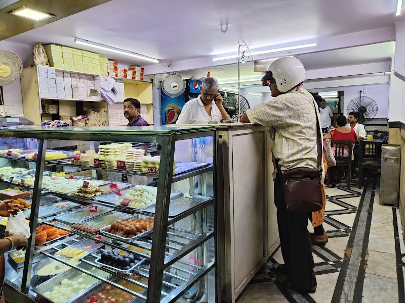 Putiram Sweets - Putiram Sweets, 46, Amherst St, Lalbajar, College Row, Machuabazar, Kolkata, West Bengal 700009, India