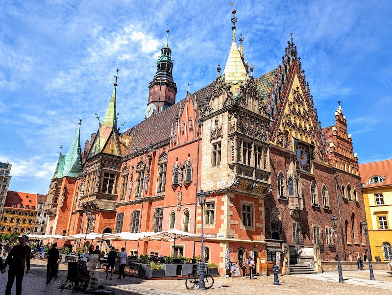 Muzeum Sztuki Mieszczańskiej - Muzeum Sztuki Mieszczańskiej Rynek Ratusz 1, 50-116 Wrocław, Poland