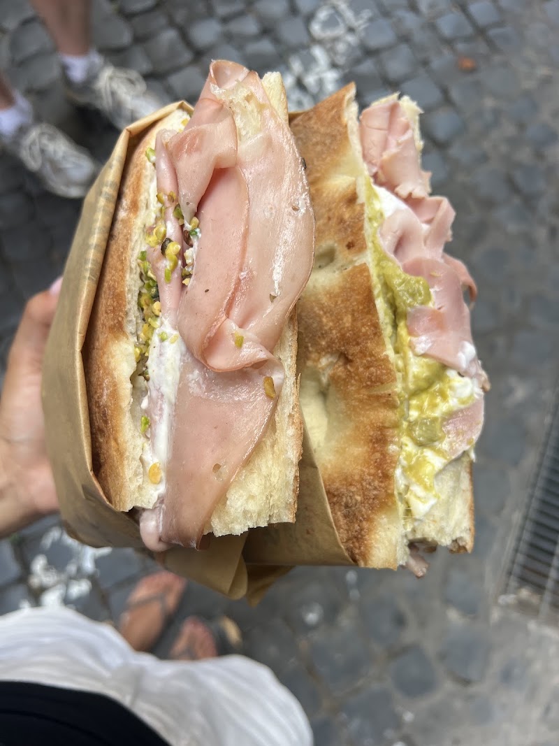 Mizio's Street Food - Mizio's Street Food Via degli Zingari, 54 a, 00184 Roma RM, Italy