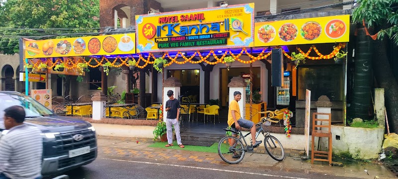 Shree Kanha Pure Veg Family Restaurant - Shree Kanha Pure Veg Family Restaurant HQ25+4PG, Calangute - Baga Rd, Khobra Vaddo, Khobra Waddo, Calangute, Goa 403516, India