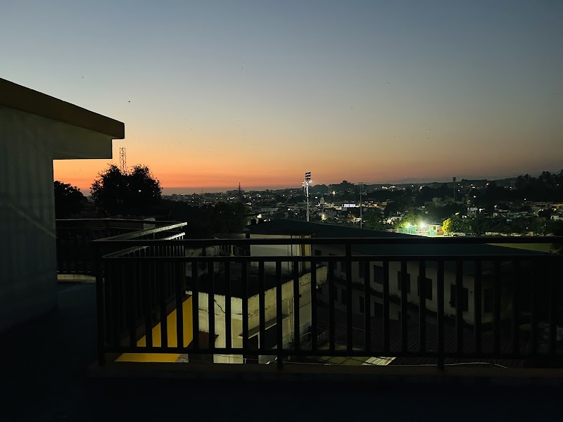wuiD stayin, wakeupinDoon - wuiD stayin, wakeupinDoon Kanwali Rd, near Ganesh temple, Tilak Nagar, Khurbura Mohalla, Dehradun, Uttarakhand 248001, India