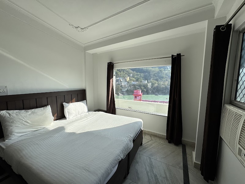 Nirvana Riverside Resort - Nirvana Riverside Resort Nirvana Riverside Resort, Lakshman Jhula, near Honey Hut, Tapovan, Rishikesh, Jonk, Uttarakhand 249192, India