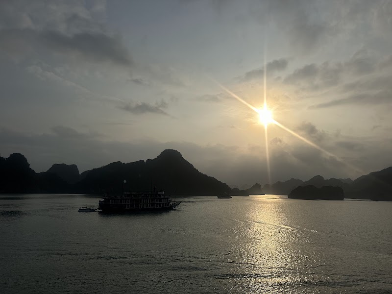 Velar Of The Seas Cruise - Velar Of The Seas Cruise, Lô 41B Bến, Tuần Châu, Quảng Ninh 200000, Vietnam