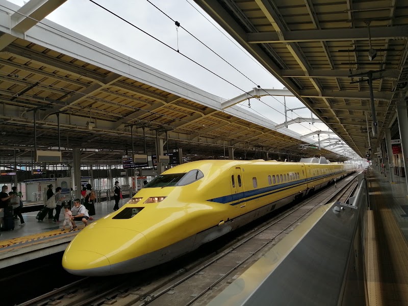 Shin-Osaka Station - Shin-Osaka Station 5 Chome-16 Nishinakajima, Yodogawa Ward, Osaka 532-0011, Japan