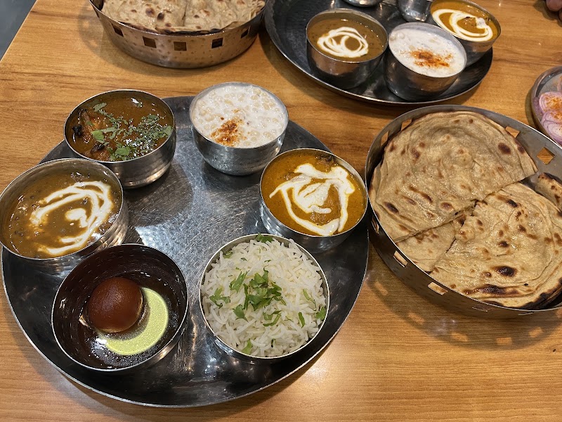 Kake Da Hotel Malad - Kake Da Hotel Malad Shop no 2,3, Pleasant Park, New Link Rd, opposite Movietime Theatre, Malad, Evershine Nagar, Malad West, Mumbai, Maharashtra 400064, India