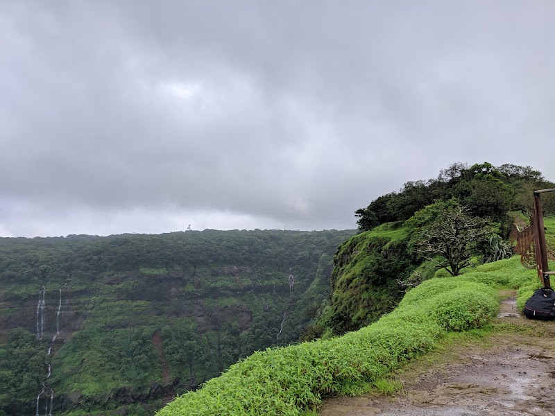 Porcupine point - Porcupine point 2726+QWJ, Maldunge, Maharashtra 410206, India