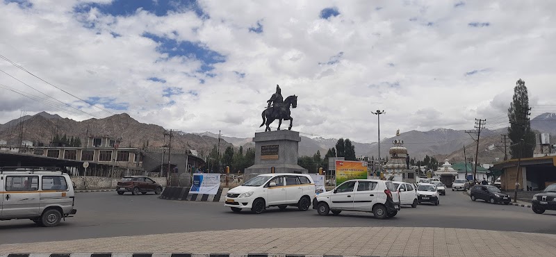 Main Bazaar Road - Main Bazaar Road Main Bazaar Rd, Leh 194101